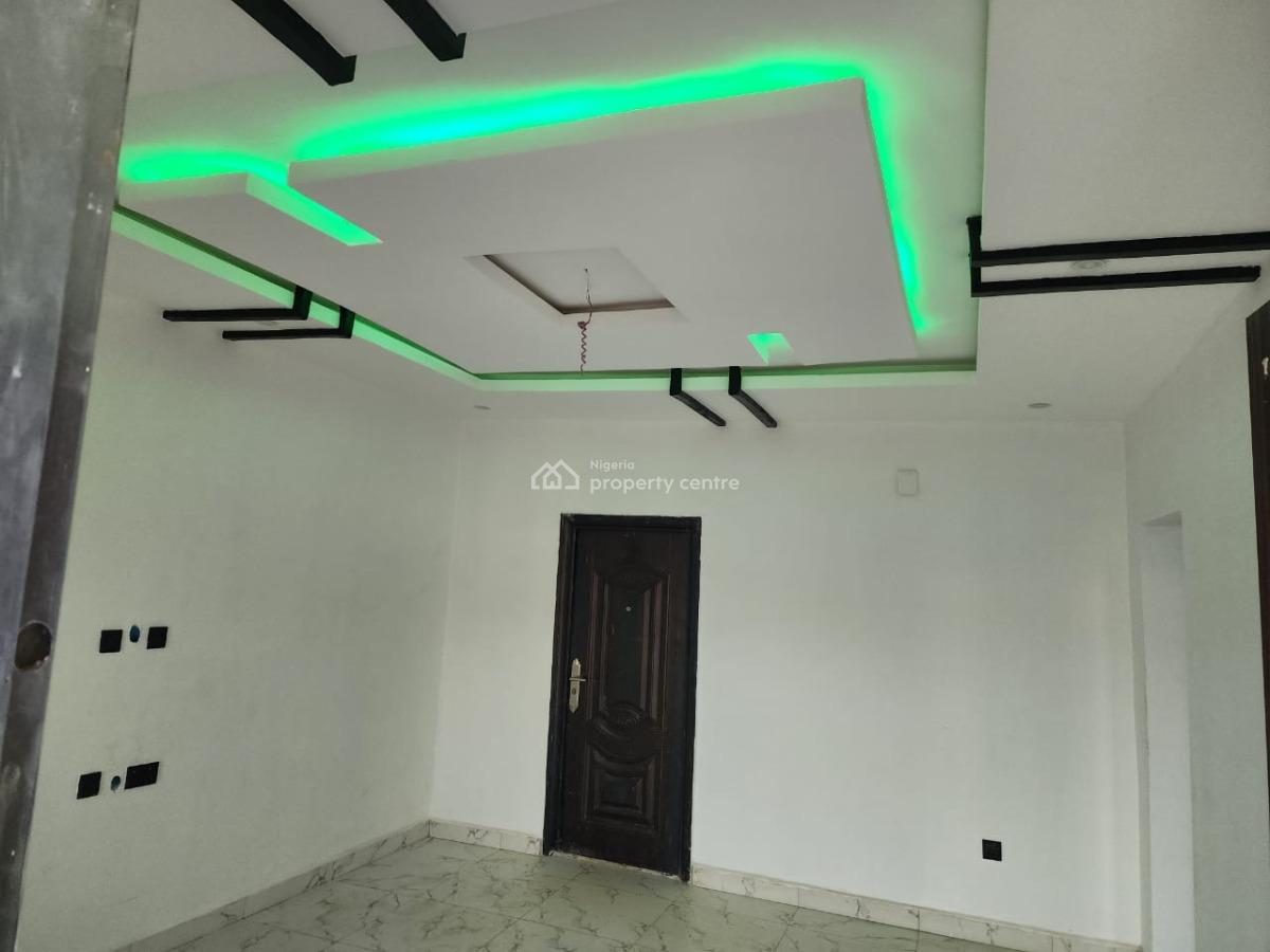 Three Bedroom Terrace, Brains and Hammer Estate, Dei Dei, Gwarinpa, Abuja, Terraced Bungalow for Sale