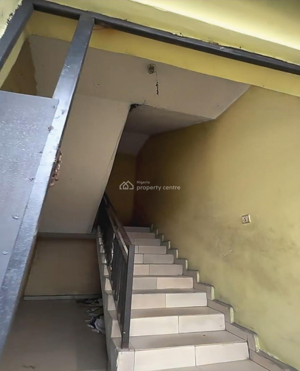 6 Units of 2 Bedroom Flats, Majesty Estate, Nta Road, Port Harcourt, Rivers, Block of Flats for Sale