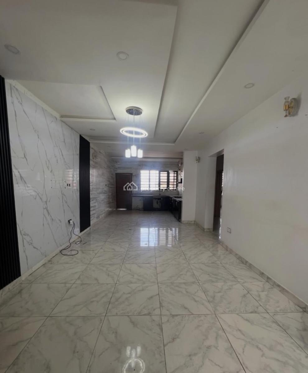 2bedroom Apartment, Ologolo, Lekki, Lagos, Flat / Apartment for Rent