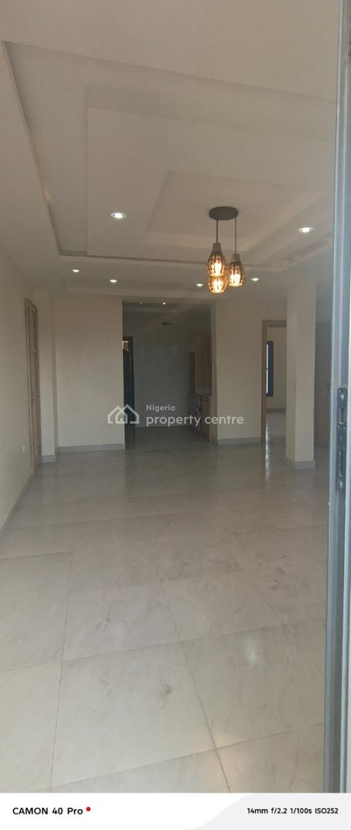 Service Two Bedroom Flat, By Bangbala Street, Lekki Phase 1, Lekki, Lagos, Flat / Apartment for Rent