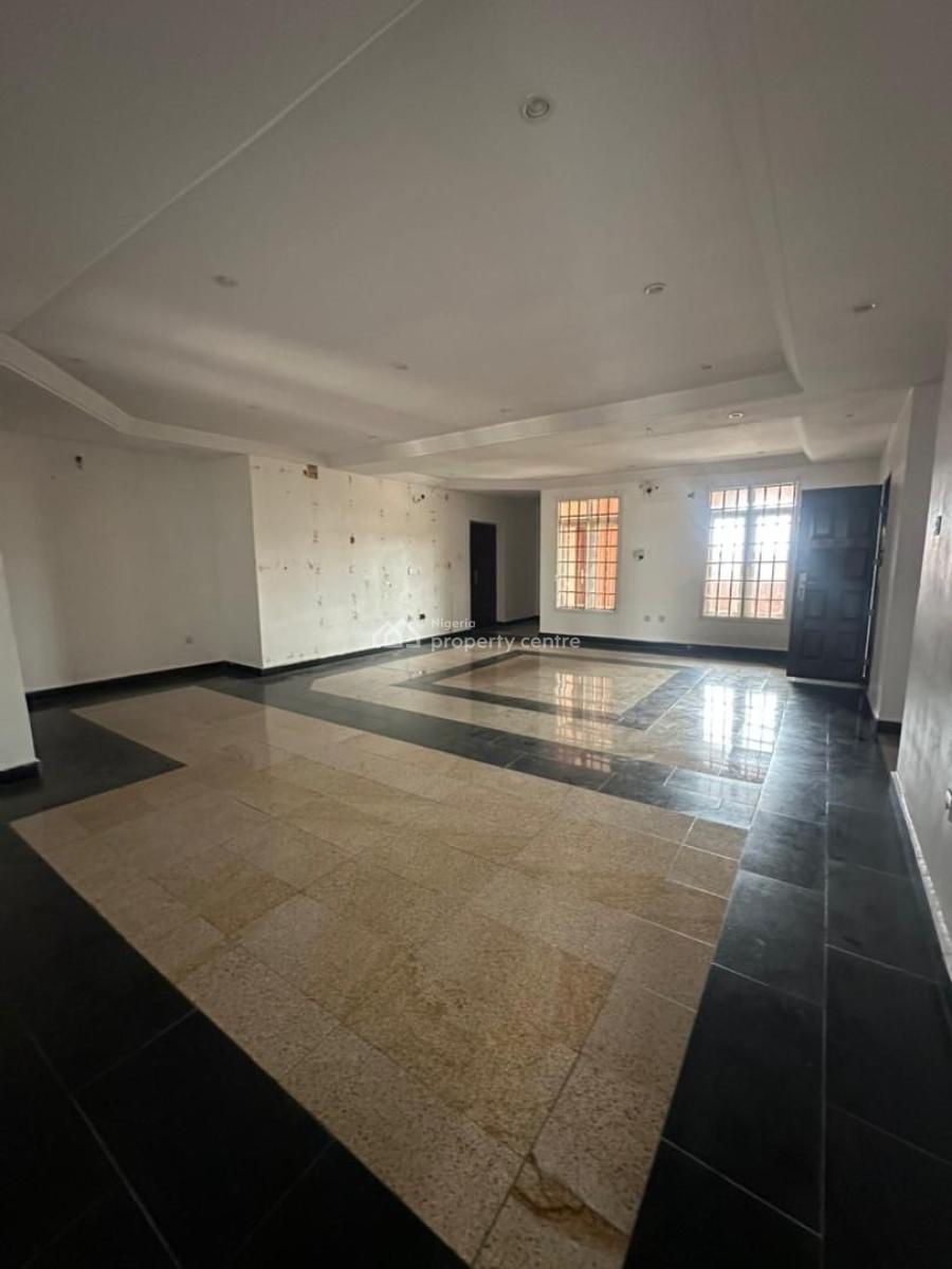 Well-maintained Spacious 2 Bedroom Penthouse with Bq, Vi, Victoria Island (vi), Lagos, Flat / Apartment for Rent