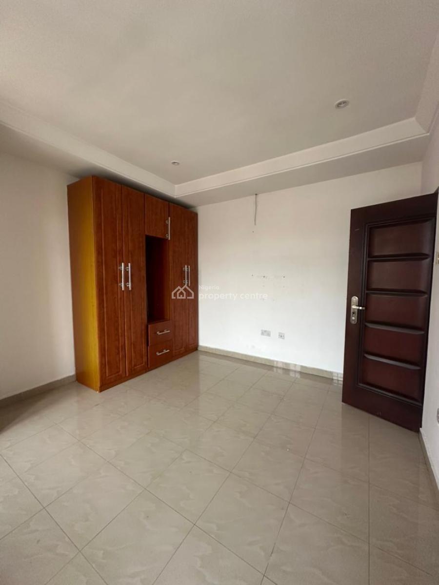 Well-maintained Spacious 2 Bedroom Penthouse with Bq, Vi, Victoria Island (vi), Lagos, Flat / Apartment for Rent
