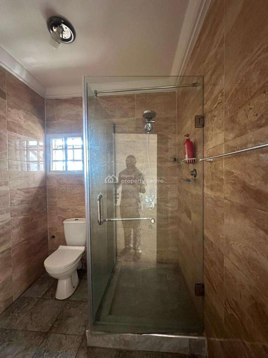 Well-maintained Spacious 2 Bedroom Penthouse with Bq, Vi, Victoria Island (vi), Lagos, Flat / Apartment for Rent