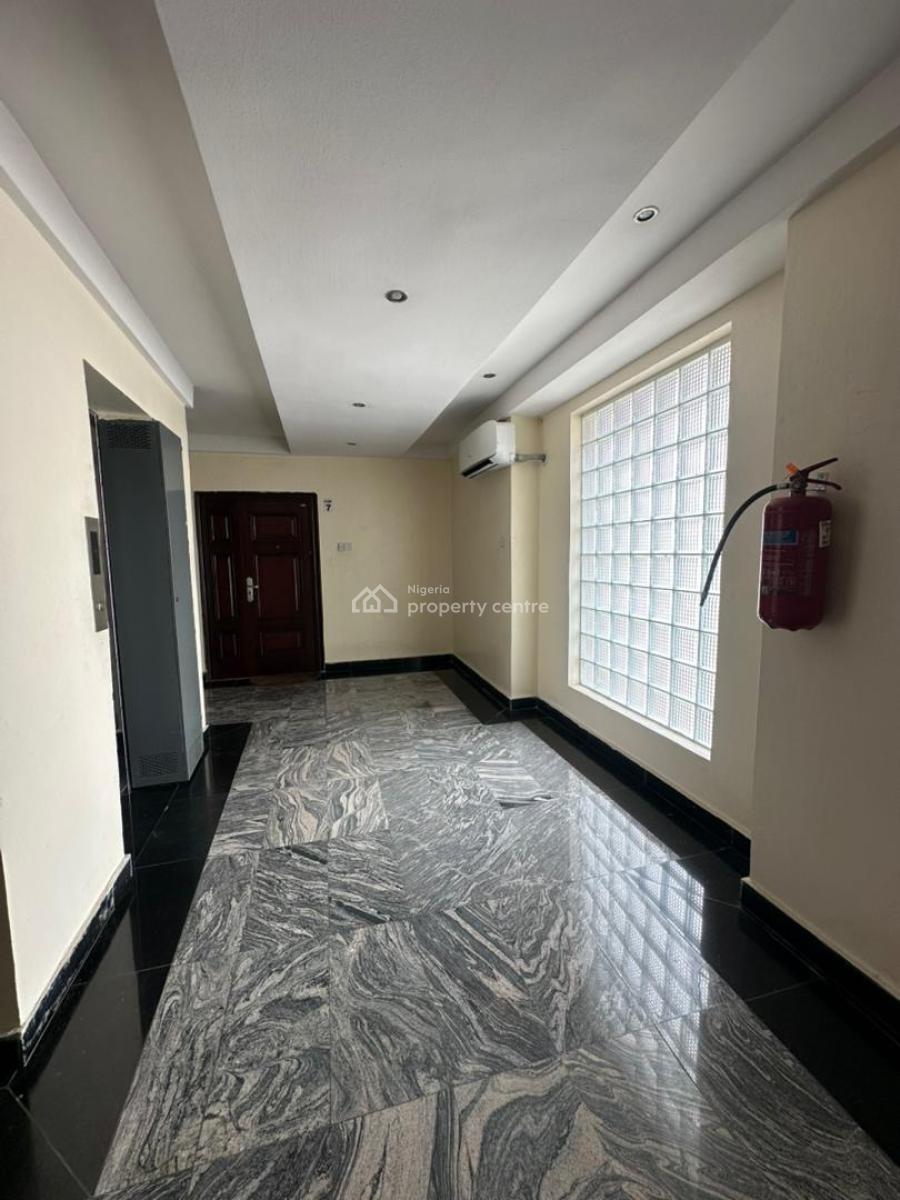 Well-maintained Spacious 2 Bedroom Penthouse with Bq, Vi, Victoria Island (vi), Lagos, Flat / Apartment for Rent