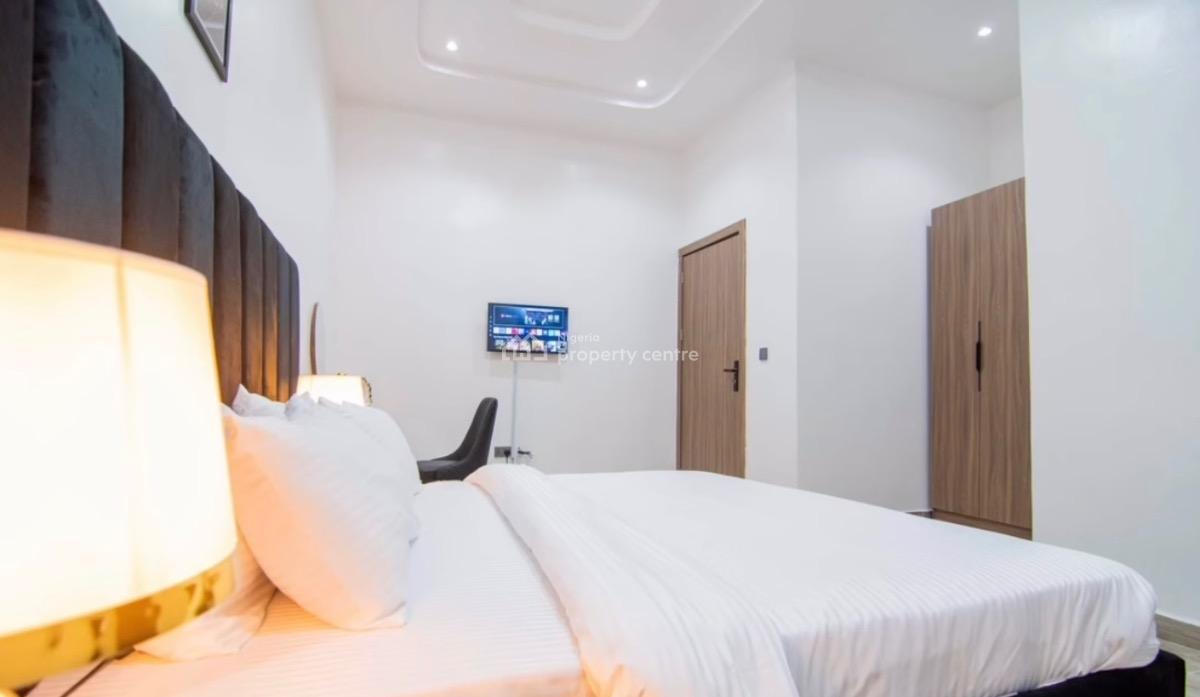 4 Bedroom Apartment, Ologolo, Lekki, Lagos, House Short Let