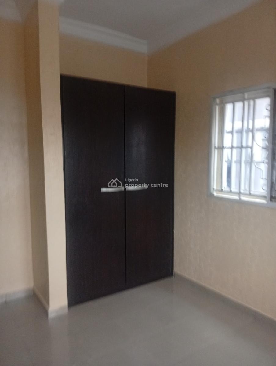 Executive 2 Bedroom Flat, Anthony Uzom Estate ,via Ojodu Berger Lagos, Ojodu Berger, Ojodu, Lagos, Flat / Apartment for Rent