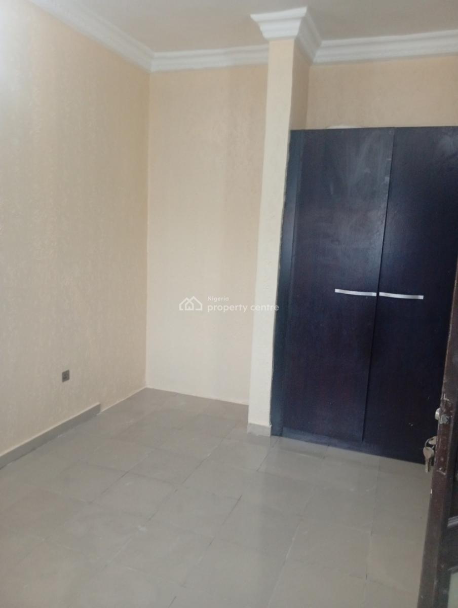 Executive 2 Bedroom Flat, Anthony Uzom Estate ,via Ojodu Berger Lagos, Ojodu Berger, Ojodu, Lagos, Flat / Apartment for Rent