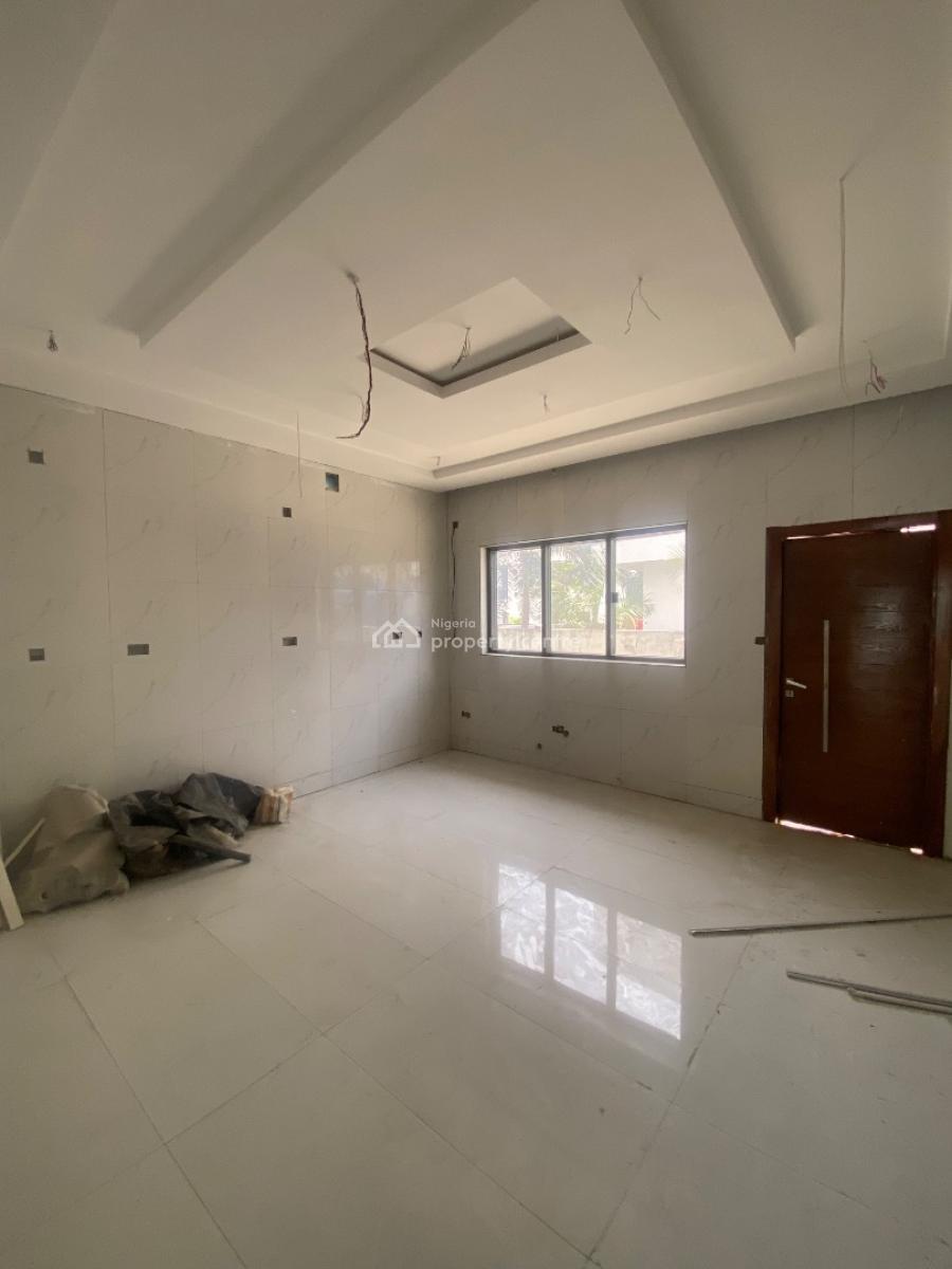 Well Fitted 5 Bed Duplex with Ample Car Park, Royal Gardens, Ajah, Lagos, Detached Duplex for Sale