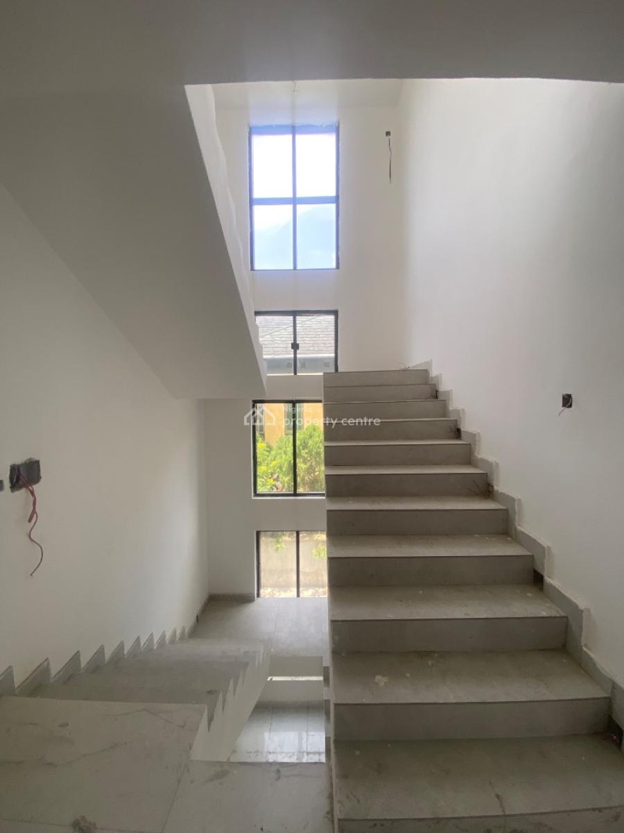 Well Fitted 5 Bed Duplex with Ample Car Park, Royal Gardens, Ajah, Lagos, Detached Duplex for Sale