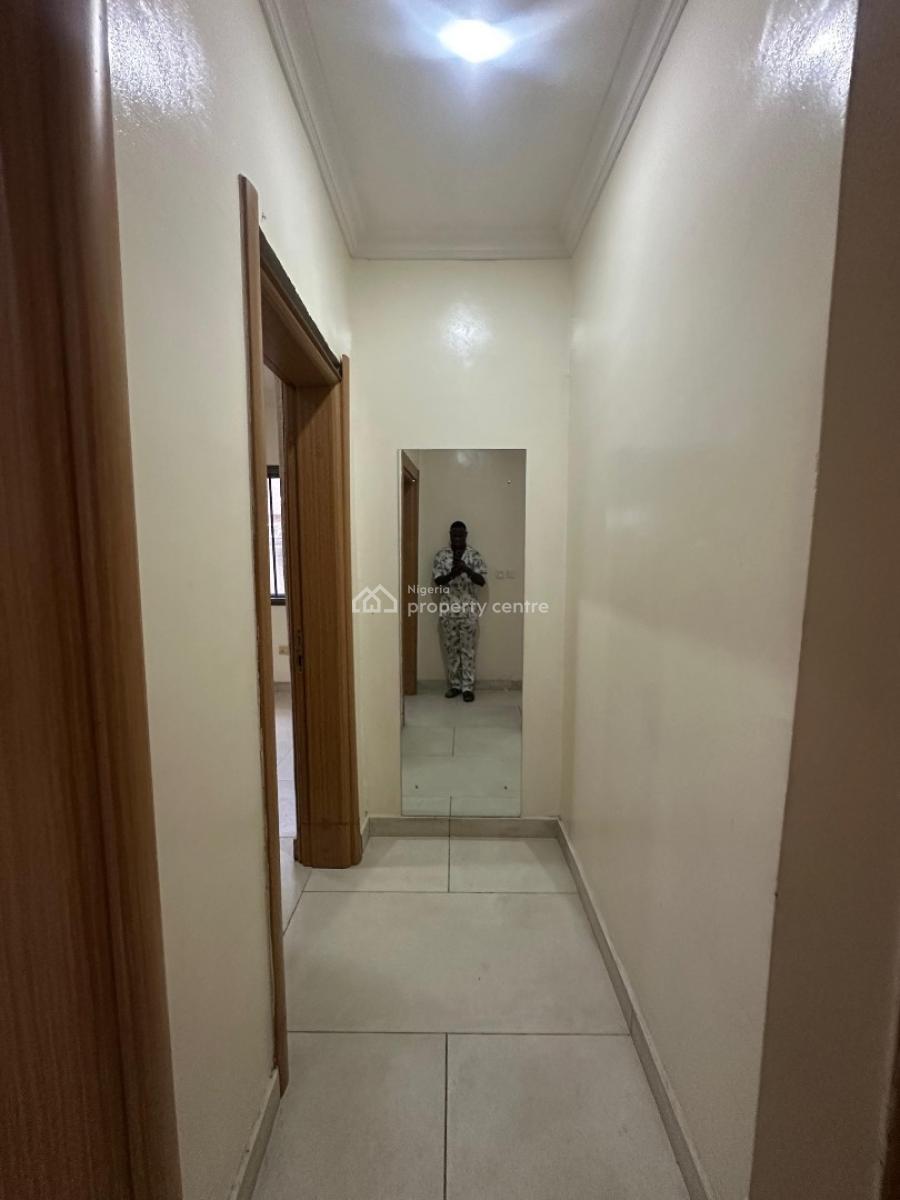 Well-maintained 2 Bedroom Apartment with Bq, Vi, Victoria Island (vi), Lagos, Flat / Apartment for Rent