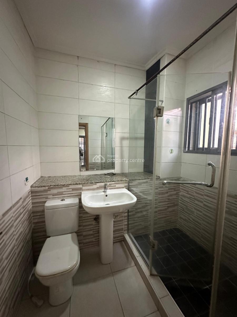 Well-maintained 2 Bedroom Apartment with Bq, Vi, Victoria Island (vi), Lagos, Flat / Apartment for Rent