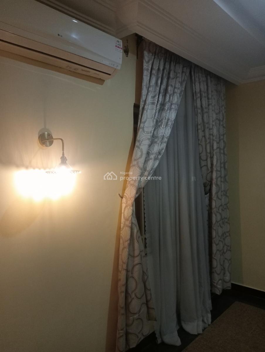 1 Bedroom Furnished and Service Apartment Now Available, Guzape Main, Guzape District, Abuja, Flat / Apartment for Rent