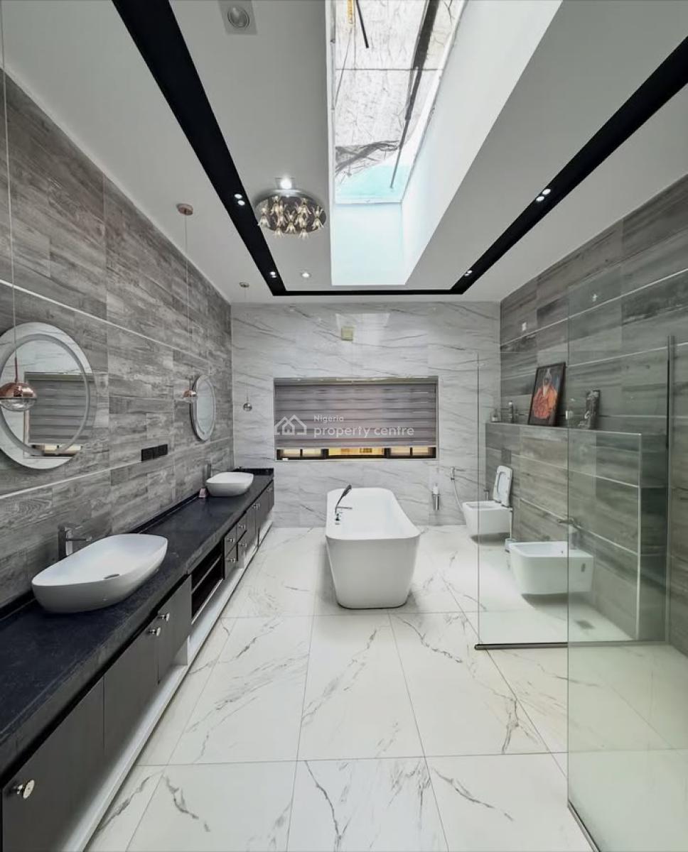 a Majestic 8-bedroom Villa, Dawaki, Gwarinpa, Abuja, Detached Duplex for Sale