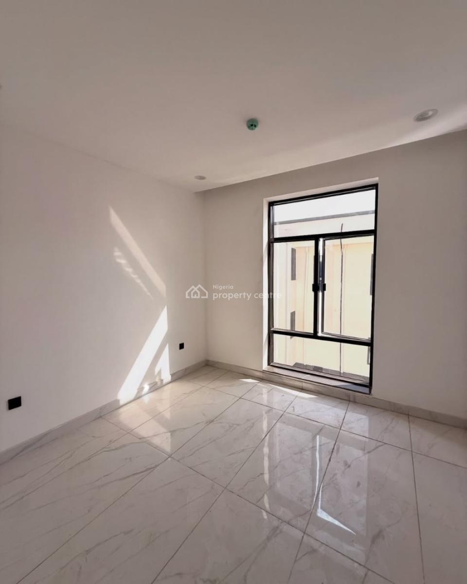 6 Bedroom Fully Detached Duplex, Guzape District, Abuja, Detached Duplex for Sale