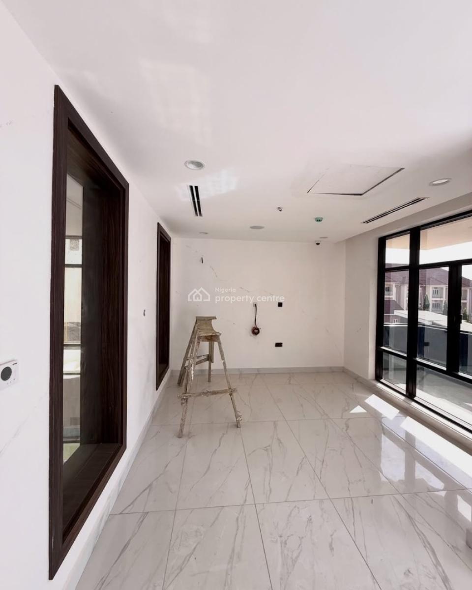 6 Bedroom Fully Detached Duplex, Guzape District, Abuja, Detached Duplex for Sale