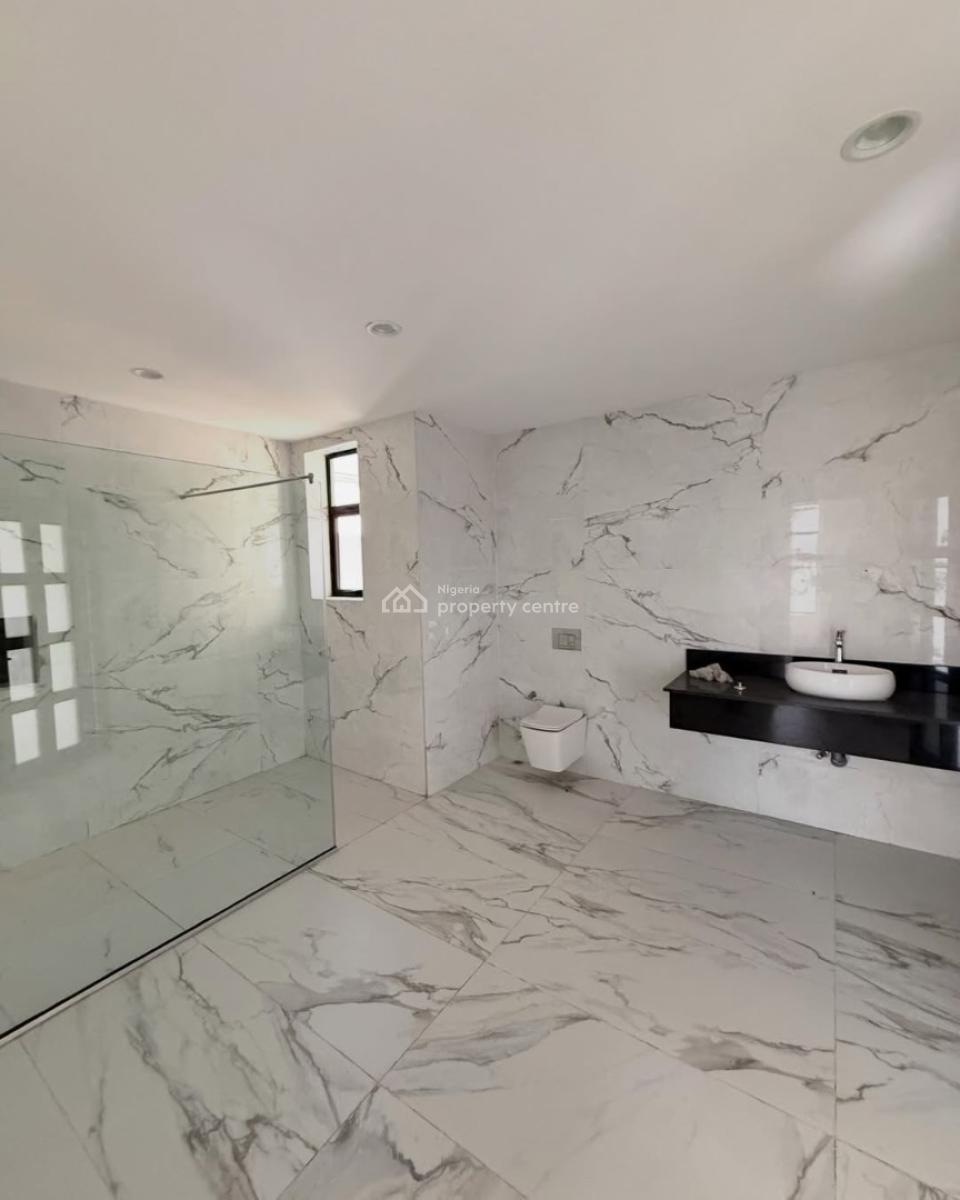 6 Bedroom Fully Detached Duplex, Guzape District, Abuja, Detached Duplex for Sale