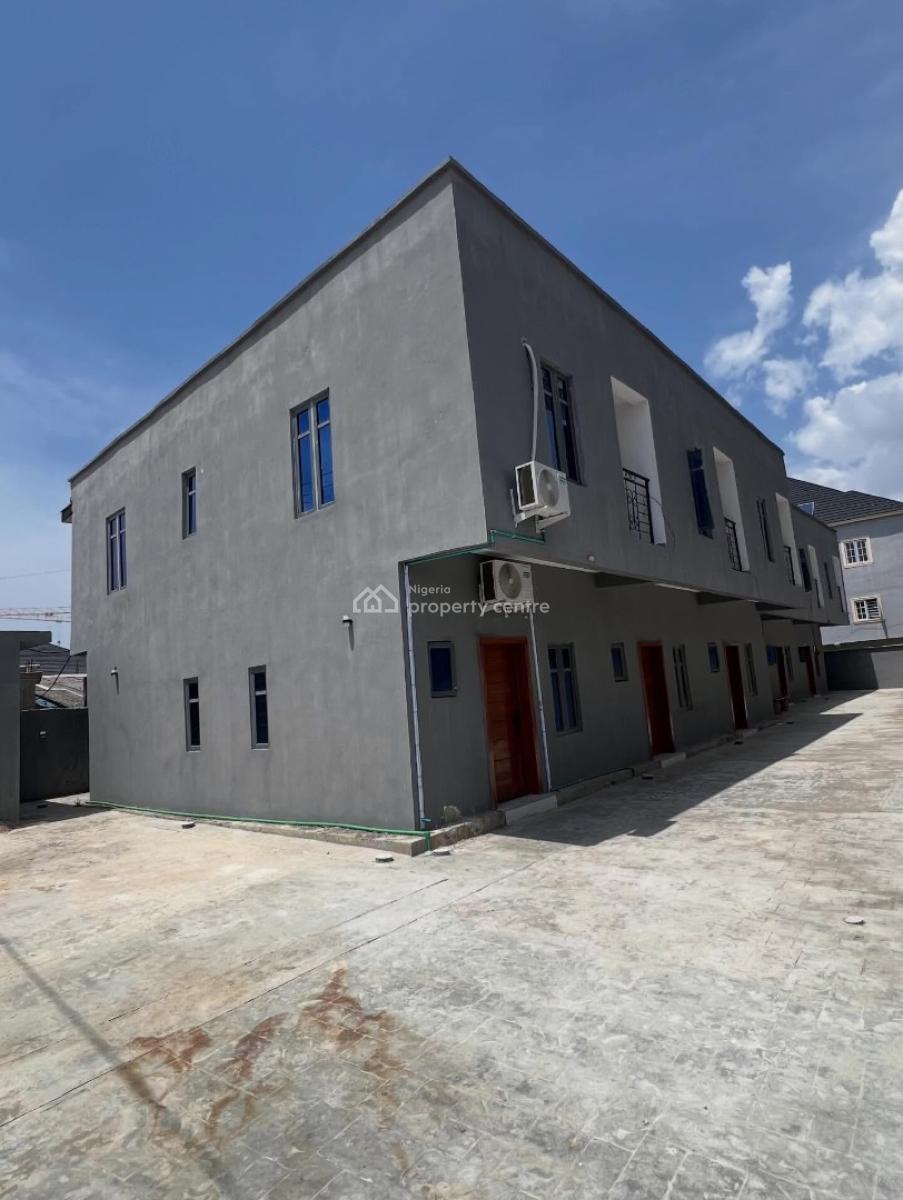 2bedrooms Terrace Duplex Available, Ologolo, Lekki, Lagos, Terraced Duplex for Rent