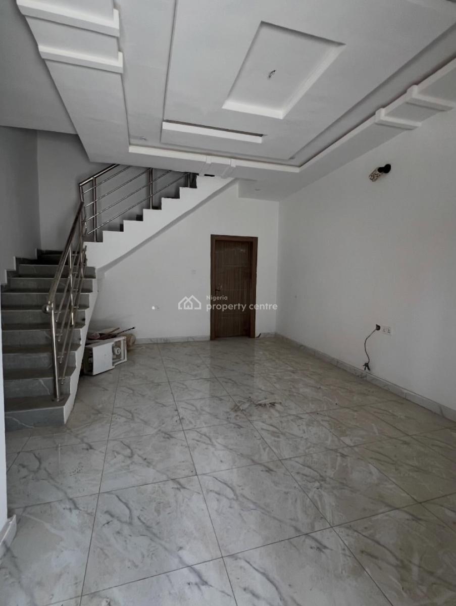 2bedrooms Terrace Duplex Available, Ologolo, Lekki, Lagos, Terraced Duplex for Rent