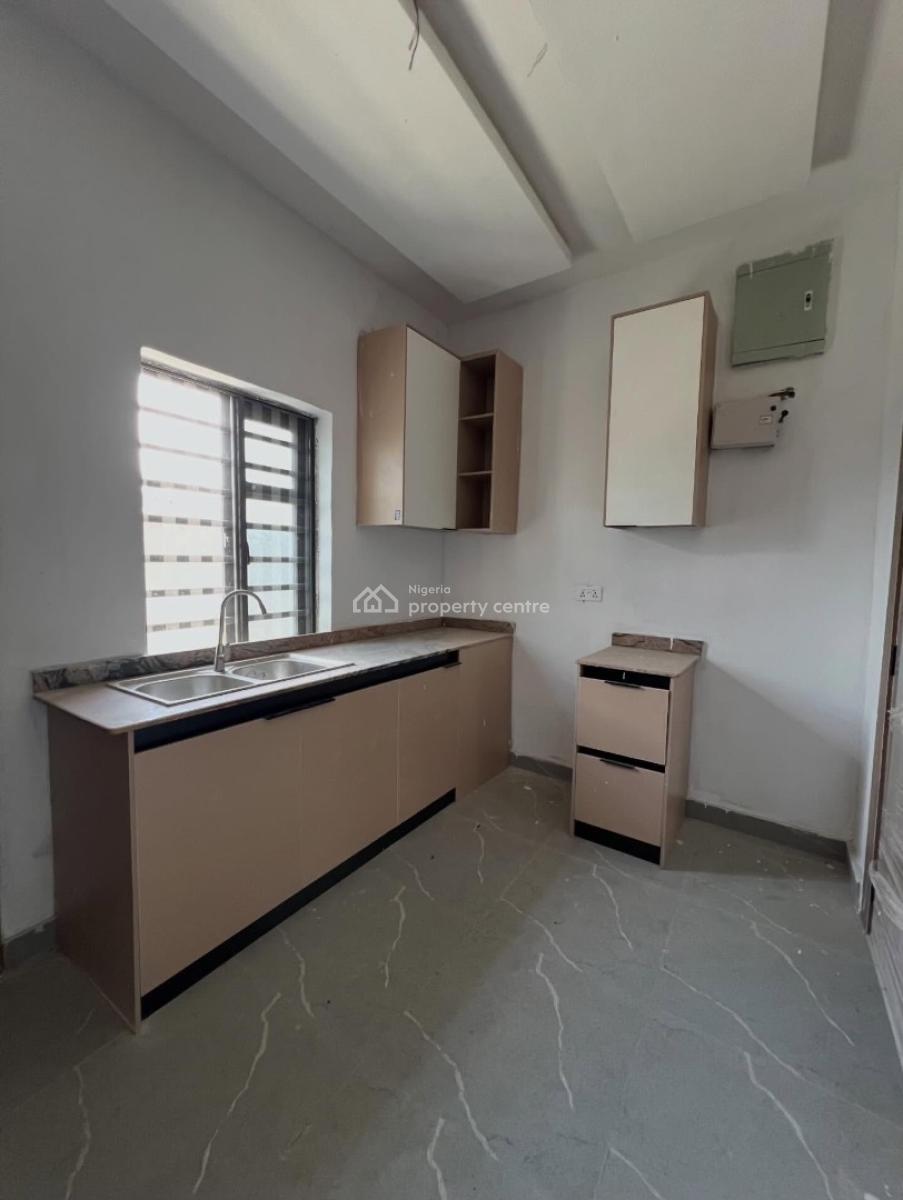 2bedrooms Terrace Duplex Available, Ologolo, Lekki, Lagos, Terraced Duplex for Rent