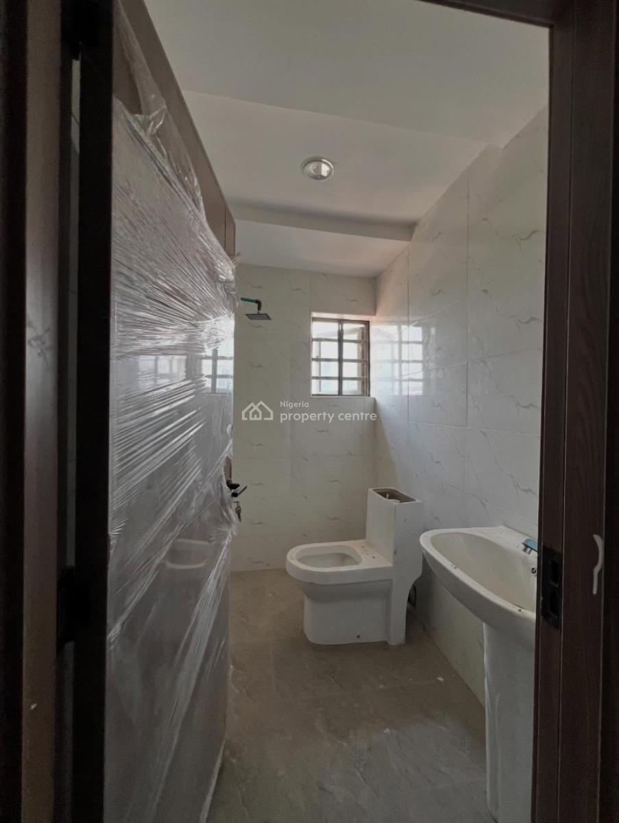 2bedrooms Terrace Duplex Available, Ologolo, Lekki, Lagos, Terraced Duplex for Rent