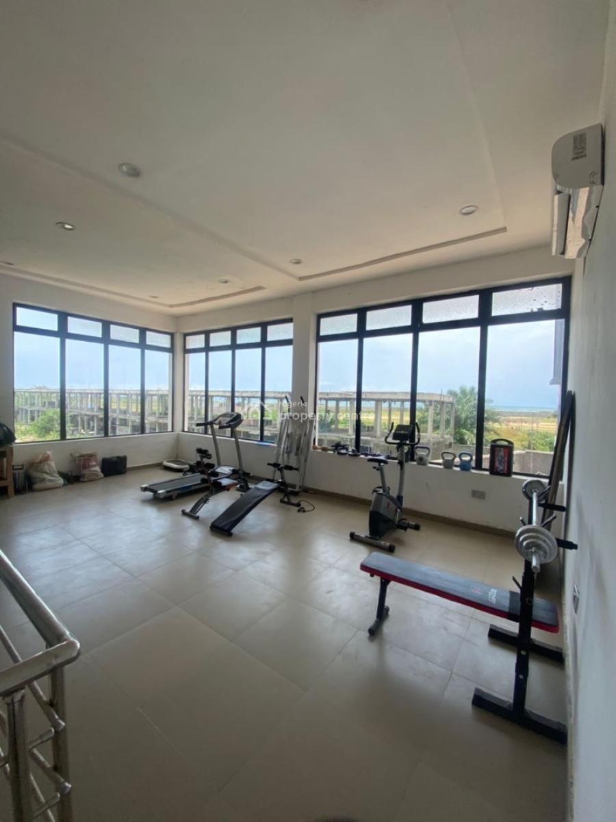 Spacious and Standard 2bedroom Maisonette with Swimming Pool and Gym, Facing Costal Road, Lekki Expressway, Lekki, Lagos, Flat / Apartment for Sale