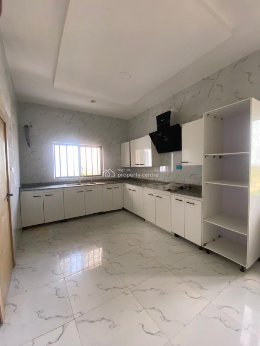 Spacious and Standard 2bedroom Maisonette with Swimming Pool and Gym, Facing Costal Road, Lekki Expressway, Lekki, Lagos, Flat / Apartment for Sale