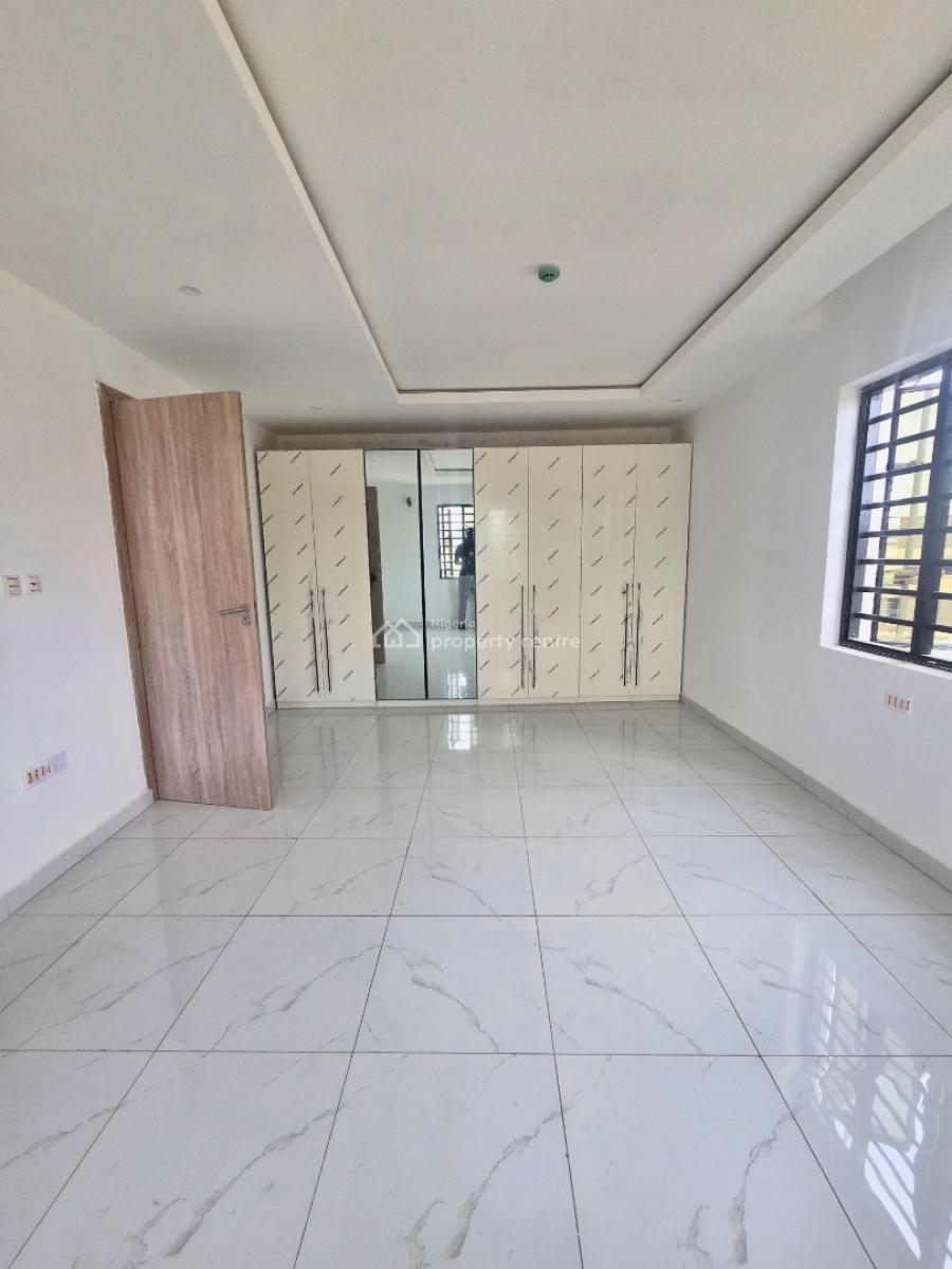 Spacious 4bedroom Terrace with Bq in Ikeja Gra, Ikeja Gra, Ikeja Gra, Ikeja, Lagos, Terraced Duplex for Sale