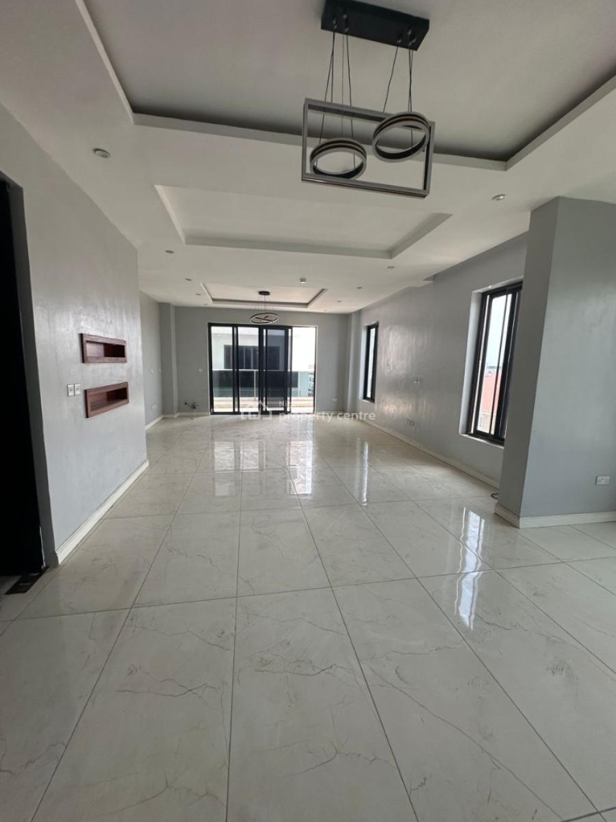 Tastefully Built 3-bedroom Apartment on The 5th Floor, Lekki Phase 1, Lekki, Lagos, Flat / Apartment for Sale