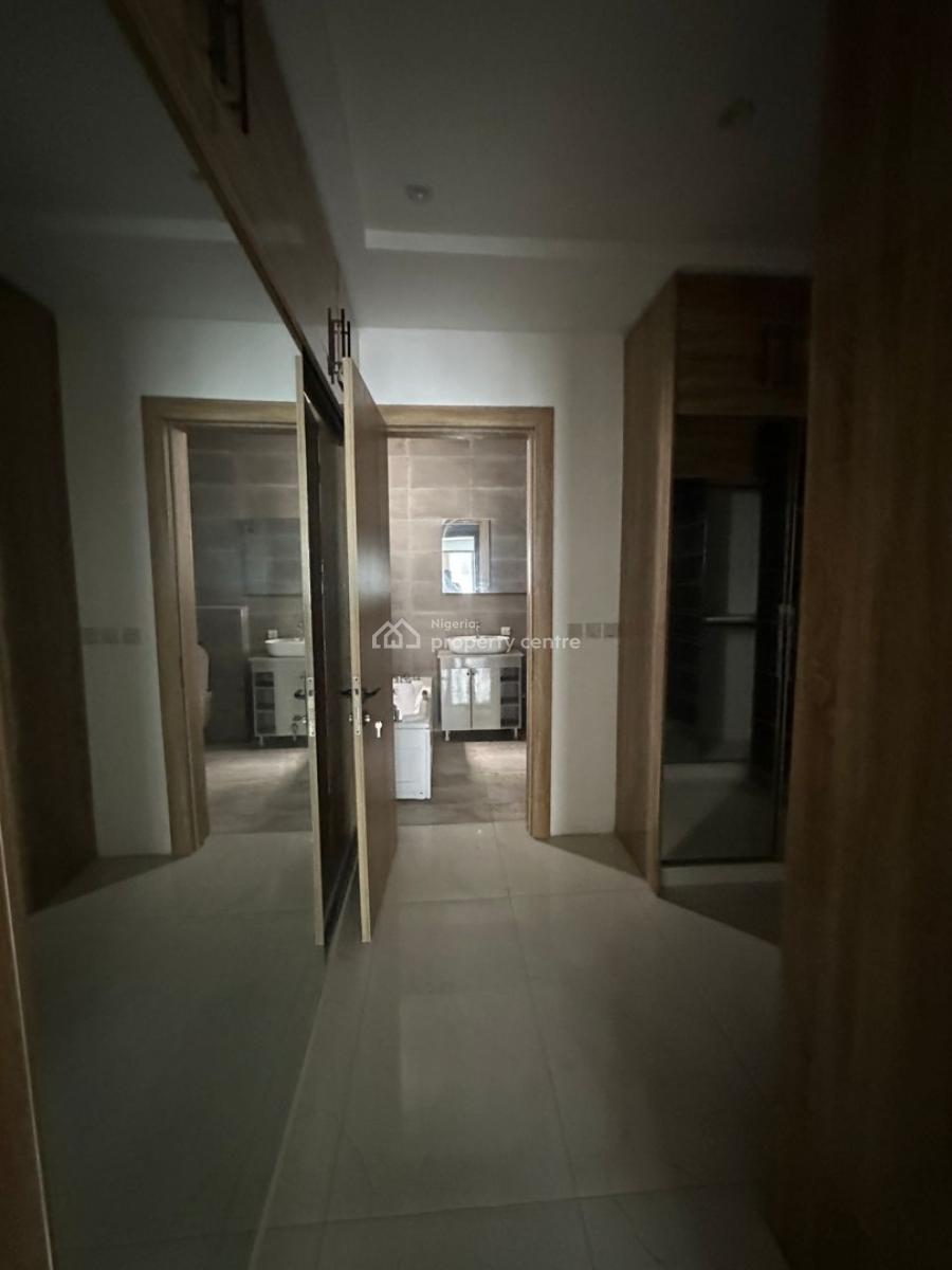 Tastefully Built 3-bedroom Apartment on The 5th Floor, Lekki Phase 1, Lekki, Lagos, Flat / Apartment for Sale