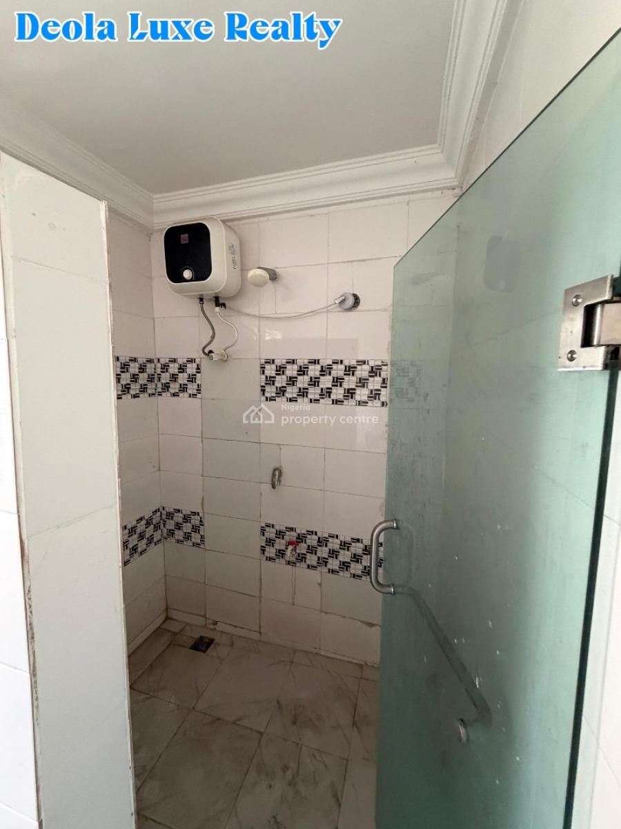 a Spacious and Beautifully Finished 2 Bedroom Apartment, Very Close to Four Point Hotel, Oniru, Victoria Island (vi), Lagos, Flat / Apartment for Rent