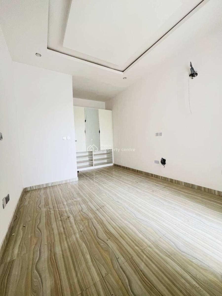 4bedroom Terrace Duplex, in a Great and Gated Estate in Chevron, Lekki Expressway, Lekki, Lagos, Terraced Duplex for Sale