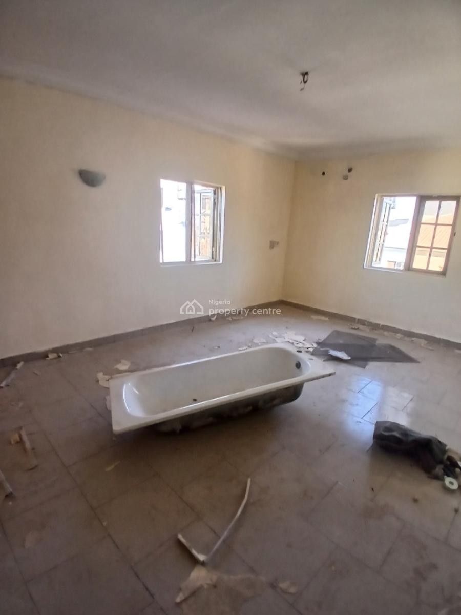 Spacious 3 Bedrooms All Rooms in Suite, Kaura, Abuja, Flat / Apartment for Rent