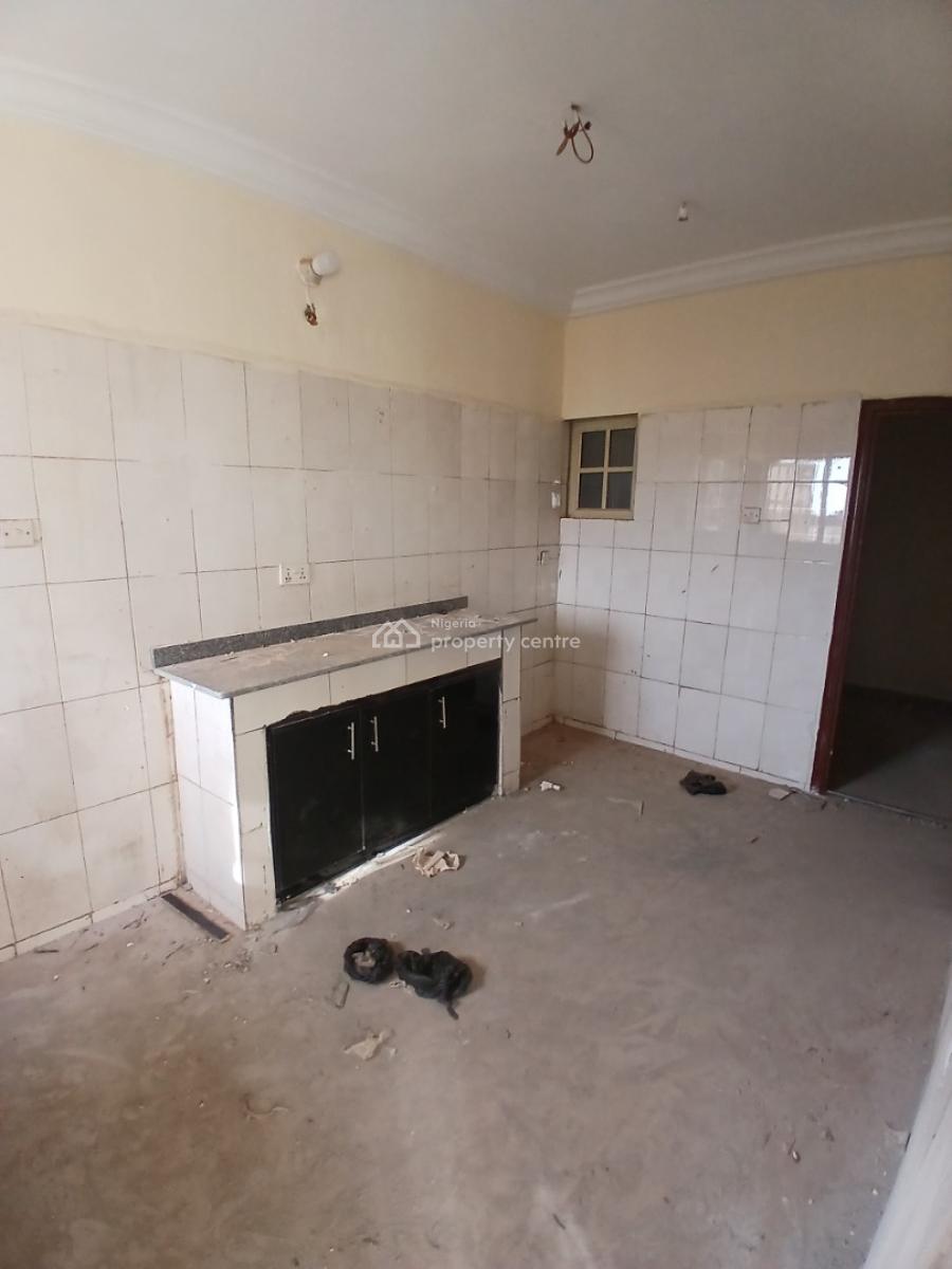 Spacious 3 Bedrooms All Rooms in Suite, Kaura, Abuja, Flat / Apartment for Rent