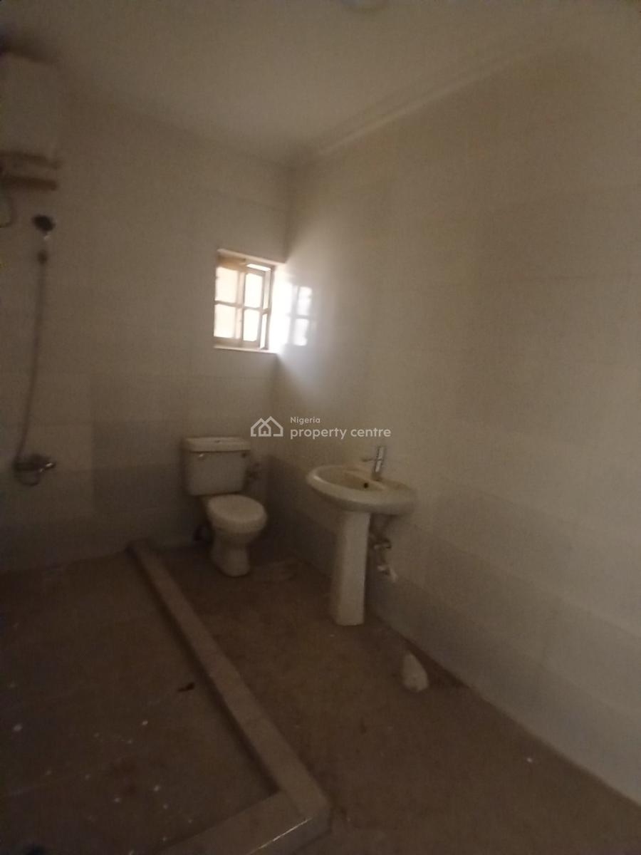 Spacious 3 Bedrooms All Rooms in Suite, Kaura, Abuja, Flat / Apartment for Rent