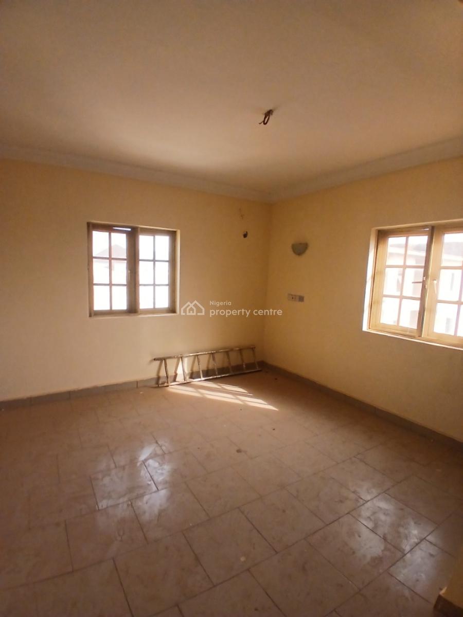 Spacious 3 Bedrooms All Rooms in Suite, Kaura, Abuja, Flat / Apartment for Rent