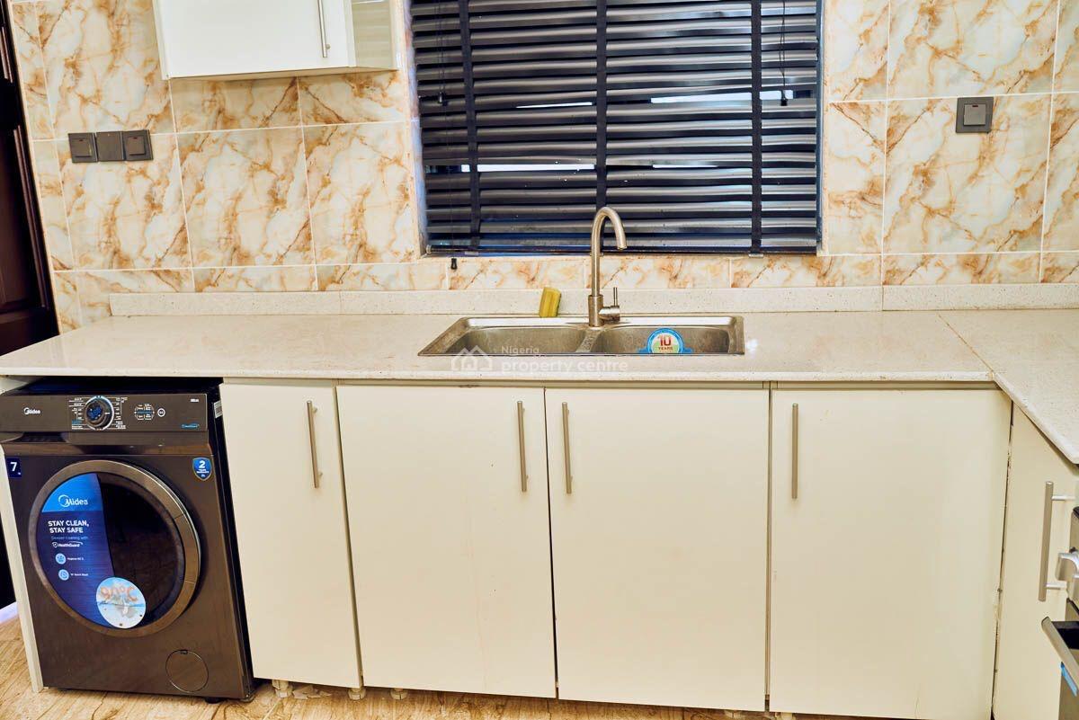 Luxury 2bedroom Flat, Ologolo, Lekki, Lagos, Flat / Apartment for Rent