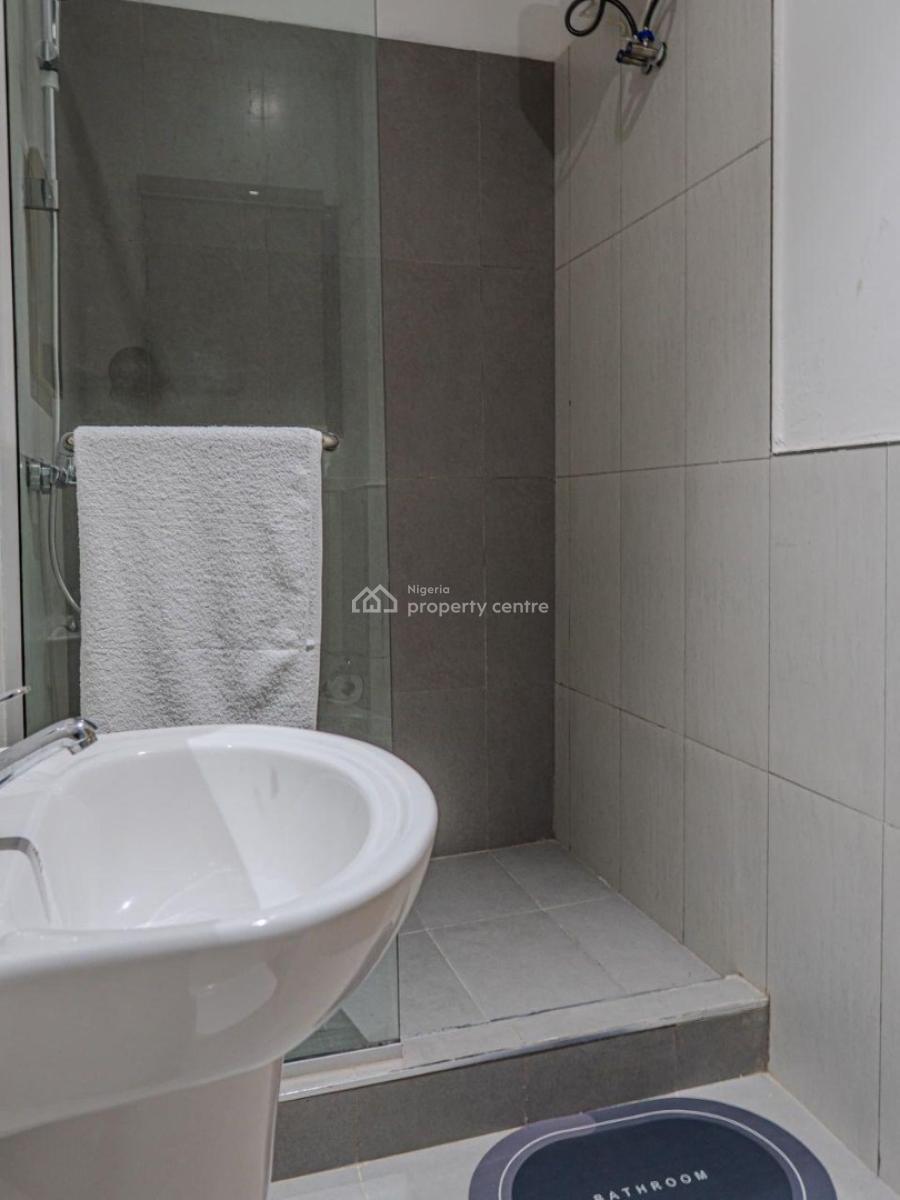 Exquisitely Furnished 3 Bedroom Apartment with Balconies, Hockey & Gym, En-suite Rooms, Ps5, Unlimited Wifi, Comfortable Stay, Lekki Phase 1, Lekki, Lagos, Flat / Apartment Short Let