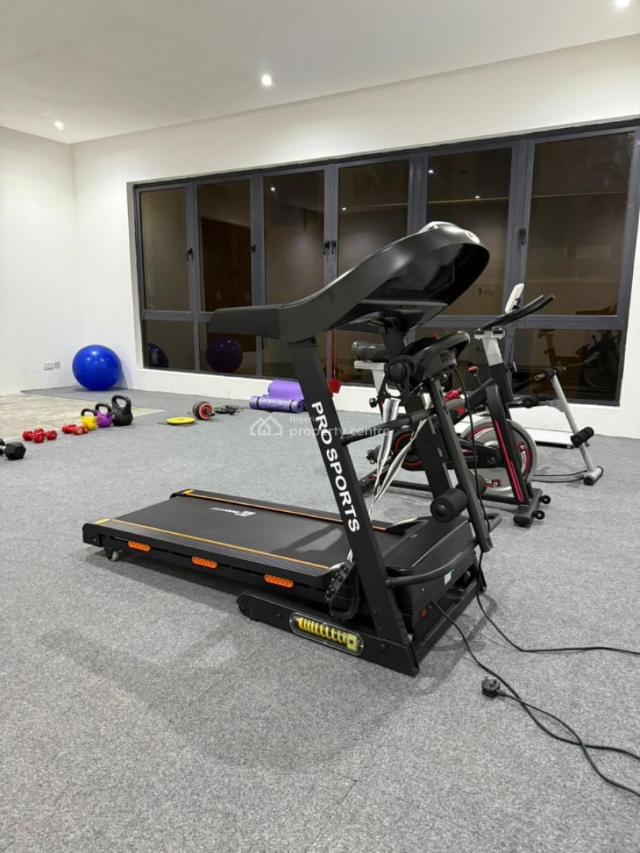 Luxury 1 Bedroom Apartment with Unlimited Internet, Pool & Gym, Massage and Therapy on Request, Highly Secure and Comfortable, Lekki Phase 1, Lekki, Lagos, Flat / Apartment Short Let