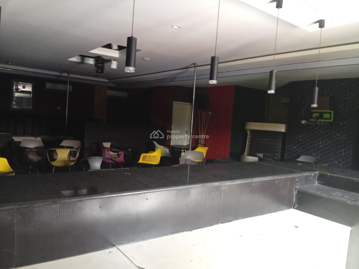 Functional Lounge, Osongama Estate, Uyo, Akwa Ibom, Restaurant / Bar for Sale