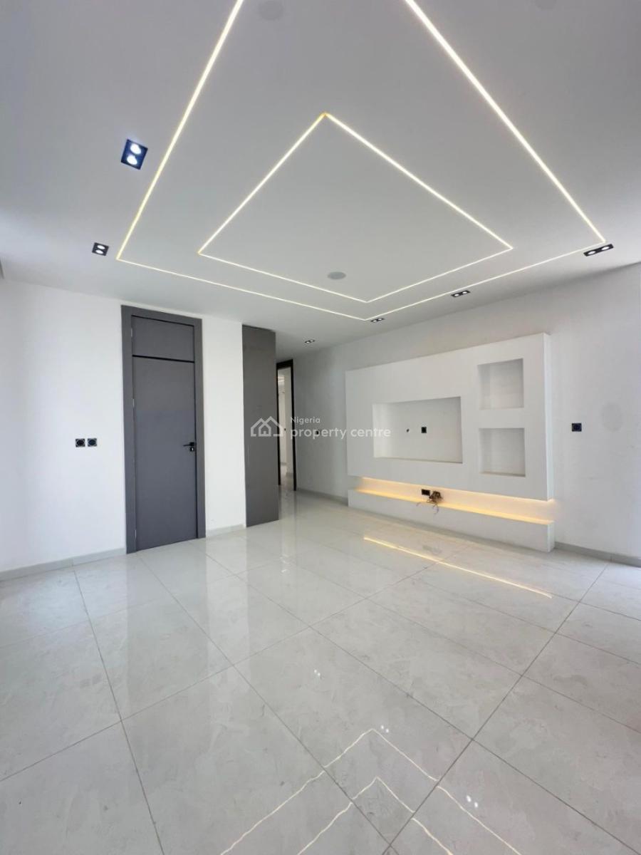 an Opulent 5 Bedroom Fully Detached, Chevron Toll Gate, Lekki, Lagos, Detached Duplex for Sale