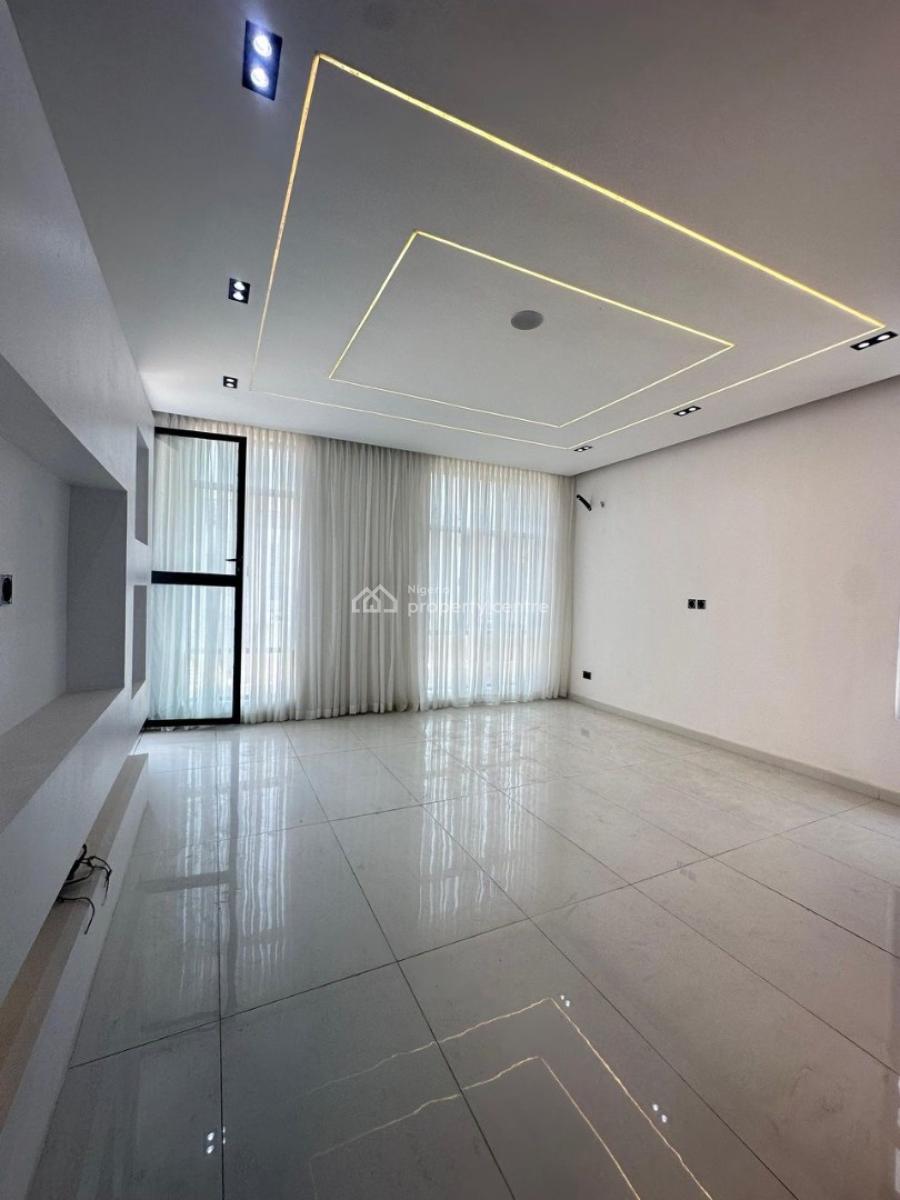 an Opulent 5 Bedroom Fully Detached, Chevron Toll Gate, Lekki, Lagos, Detached Duplex for Sale