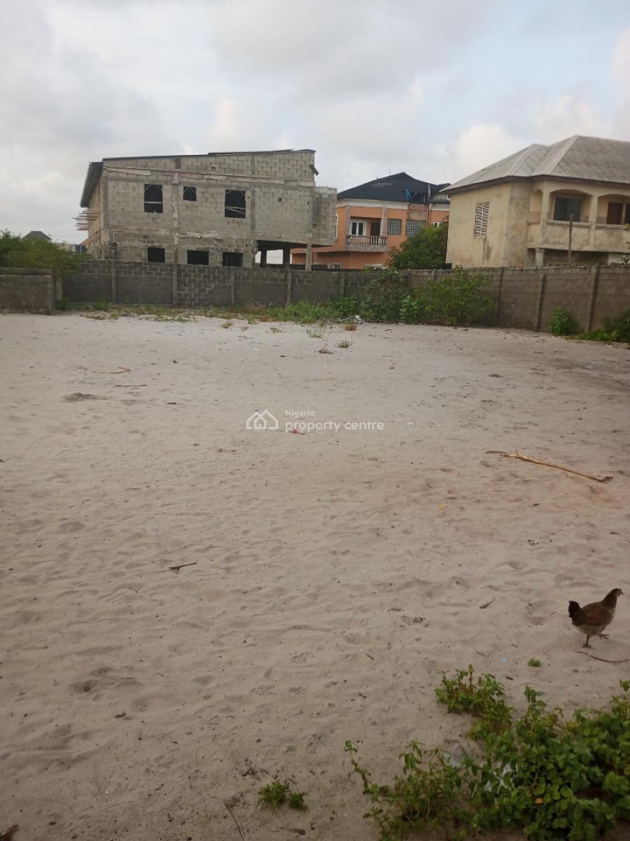 a Well Shaped Commercial Plots of Land, Beach Road, Okun-ajah, Ajah, Lagos, Commercial Land for Sale