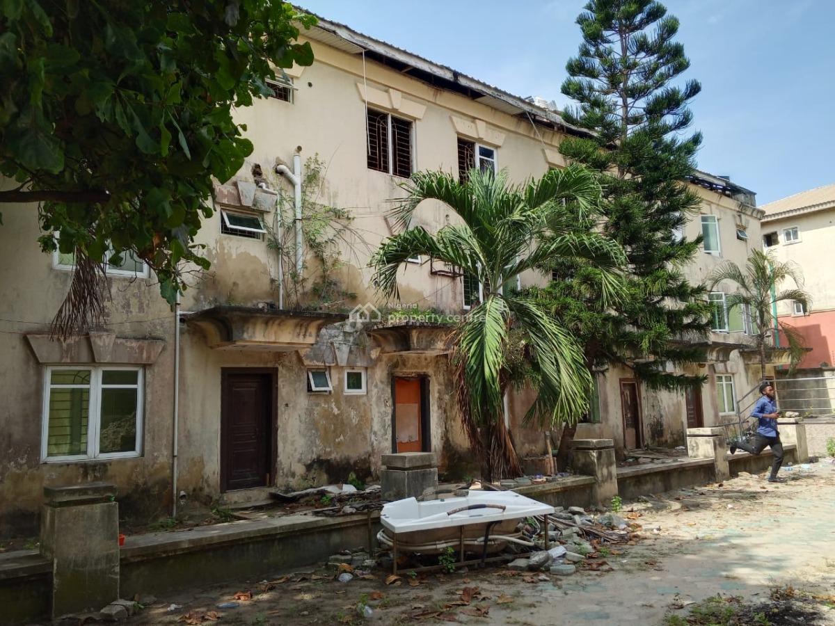 Block of 7 Units of 2 Bedroom on 1,800sqm.land, Alpha Beach Road, By Chevron, Lekki, Lagos, Block of Flats for Sale