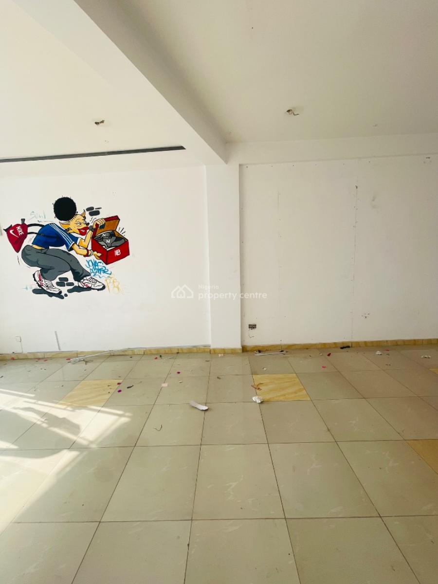 Very Spacious Shop Space (upstairs), 2nd Toll Gate, Lekki, Lagos, Plaza / Complex / Mall for Rent