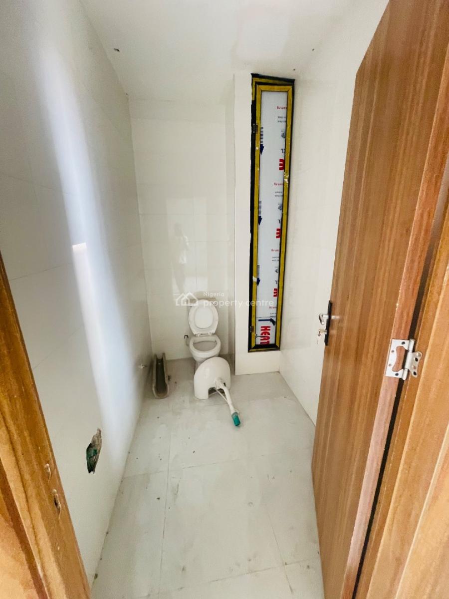 Newly Built Shop Space (upstairs) with Excellent Facilities, 2nd Toll Gate, Lekki, Lagos, Commercial Property for Rent