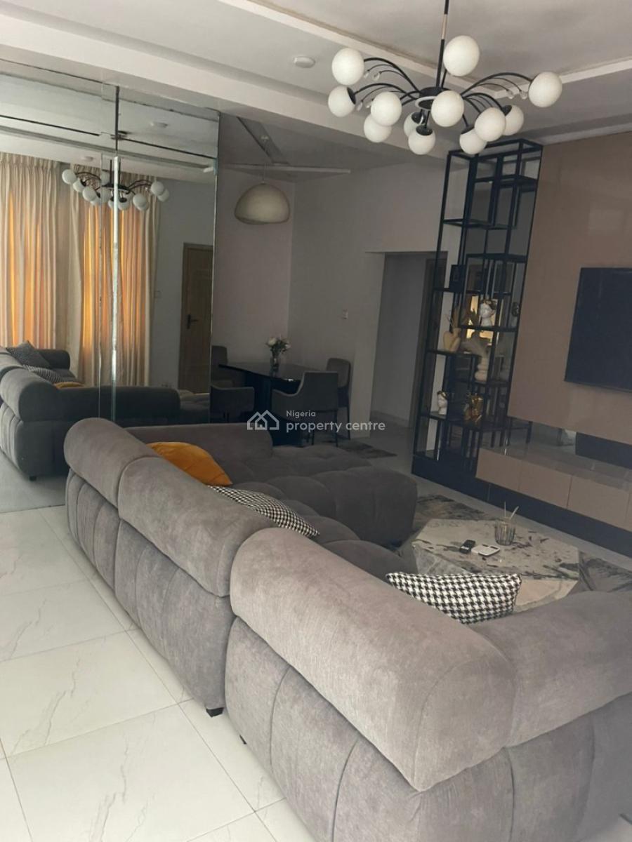 Furnished and Serviced with 24 Hours Power Supply, 2 Bedroom Ensuite Flat, Lekki Phase 1, Lekki, Lagos, Flat / Apartment for Rent