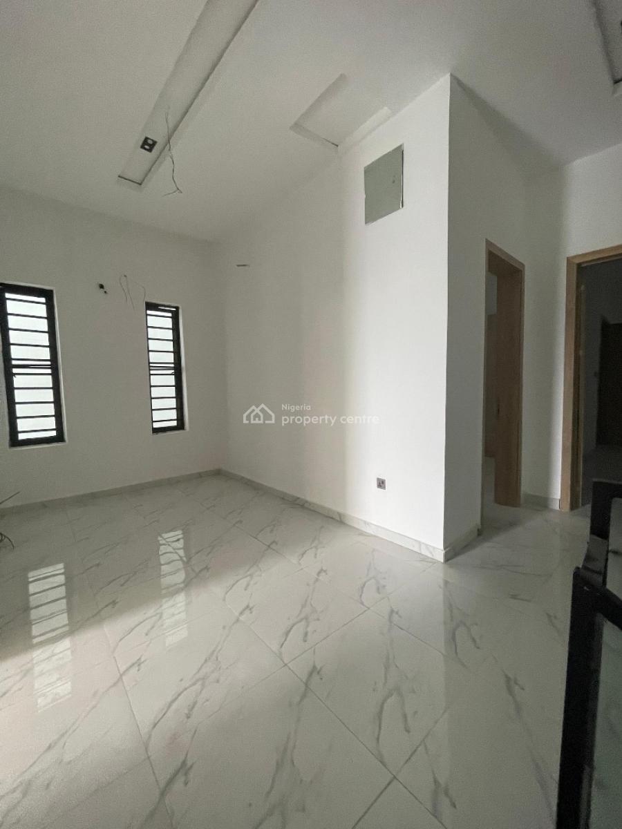 Fully Serviced Four Bedroom Semi-detached House with Self Compound, Orchid Road Before The Roundabout, Lekki, Lagos, Semi-detached Duplex for Rent