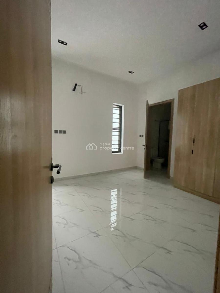Fully Serviced Four Bedroom Semi-detached House with Self Compound, Orchid Road Before The Roundabout, Lekki, Lagos, Semi-detached Duplex for Rent