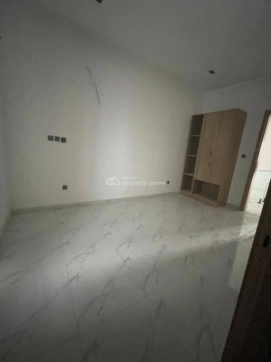 Fully Serviced Four Bedroom Semi-detached House with Self Compound, Orchid Road Before The Roundabout, Lekki, Lagos, Semi-detached Duplex for Rent