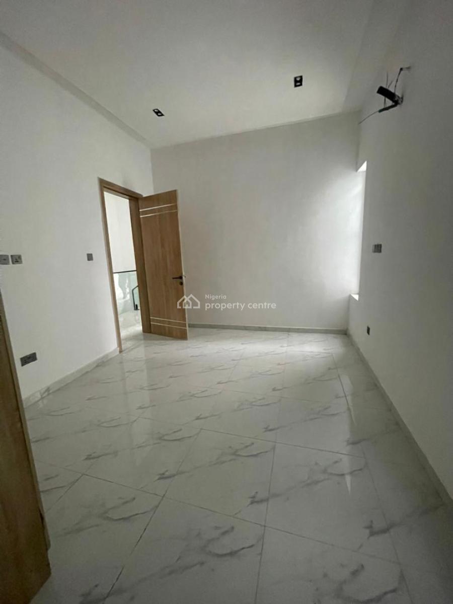 Fully Serviced Four Bedroom Semi-detached House with Self Compound, Orchid Road Before The Roundabout, Lekki, Lagos, Semi-detached Duplex for Rent